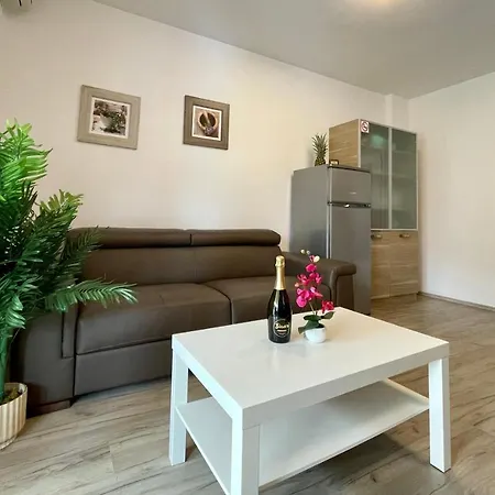 Apartment Lara Medulin